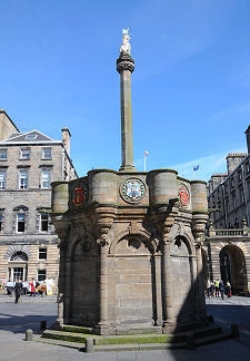 Edinburgh's Mercat Cross