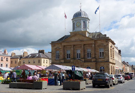 Kelso Square and Town House